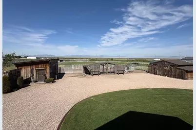 7456 S 950 W, Willard, UT 84340 - Photo 31