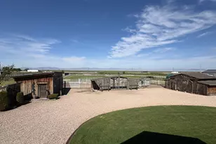 7456 S 950 W, Willard, UT 84340 - Photo 31