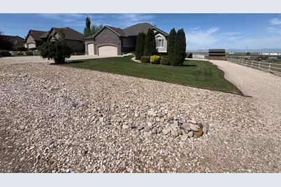 7456 S 950 W, Willard, UT 84340 - Photo 3