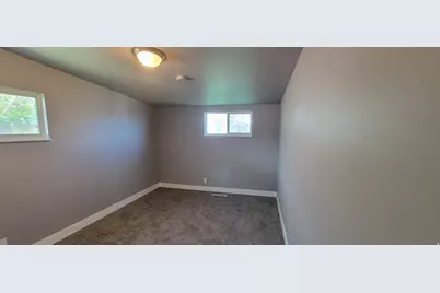1494 N Marilyn Dr, Layton, UT 84041 - Photo 7