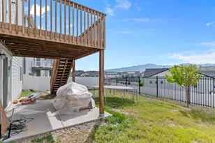 9307 N Tampa Dr, Eagle Mountain, UT 84005 - Photo 27