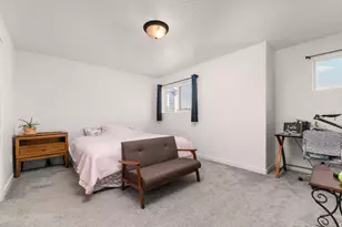 9307 N Tampa Dr, Eagle Mountain, UT 84005 - Photo 11