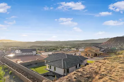 1374 E Pony Trail, Washington, UT 84780 - Photo 5