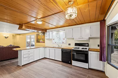 1111 N 2000 W #34, Farr West, UT 84404 - Photo 9