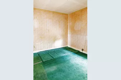 141 W 100 N, East Carbon, UT 84520 - Photo 17