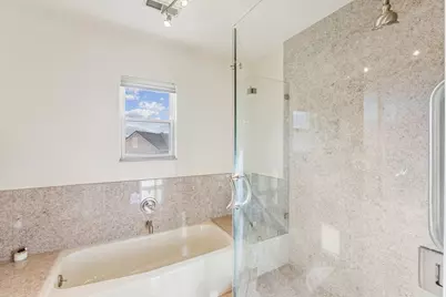 2382 Summerwood Dr, Layton, UT 84040 - Photo 27