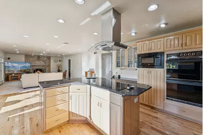2382 Summerwood Dr, Layton, UT 84040 - Photo 3