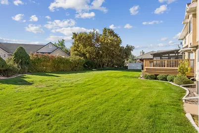 2382 Summerwood Dr, Layton, UT 84040 - Photo 39