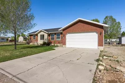 715 S 400 W, Mount Pleasant, UT 84647 - Photo 5