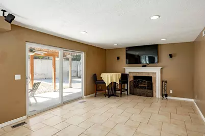 7351 S Chestnut Cir E, Cottonwood Heights, UT 84121 - Photo 21