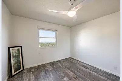 7351 S Chestnut Cir E, Cottonwood Heights, UT 84121 - Photo 7