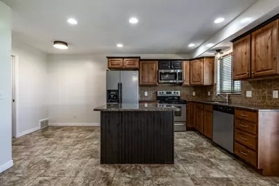 1865 W 5050 S, Roy, UT 84067 - Photo 9