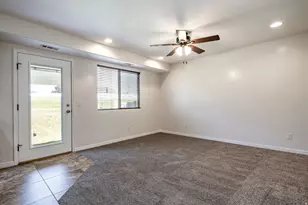 1865 W 5050 S, Roy, UT 84067 - Photo 9