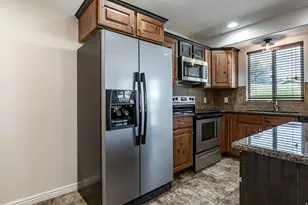 1865 W 5050 S, Roy, UT 84067 - Photo 11