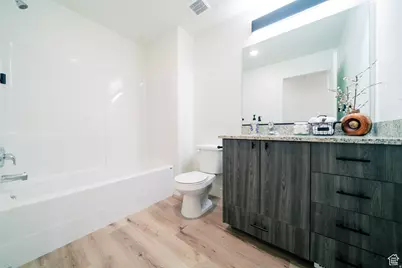 220 N Spring Creek Pkwy, Providence, UT 84332 - Photo 7