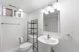 2776 E Wilshire Dr, Salt Lake City, UT 84109 - Photo 25