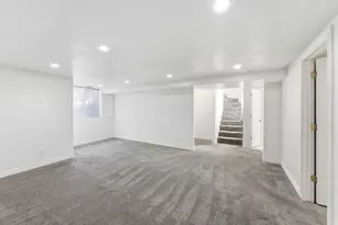 2776 E Wilshire Dr, Salt Lake City, UT 84109 - Photo 21
