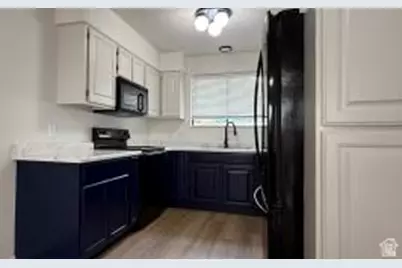 136 S 100 E #3, Saint George, UT 84770 - Photo 5