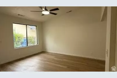 136 S 100 E #3, Saint George, UT 84770 - Photo 3
