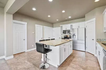 454 E 2170 N, North Logan, UT 84341 - Photo 7