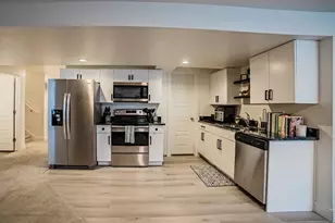 4372 W Defender Dr S, Herriman, UT 84096 - Photo 33