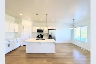 16042 S Bodmin Way #318, Bluffdale, UT 84065 - Photo 3