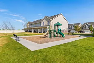 1812 W 675 N, West Point, UT 84015 - Photo 29