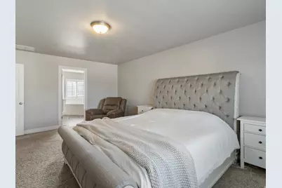 2301 S 2060 W, Woods Cross, UT 84087 - Photo 9
