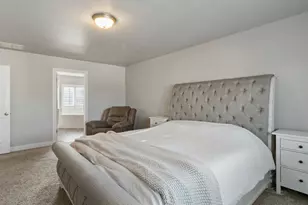 2301 S 2060 W, Woods Cross, UT 84087 - Photo 9