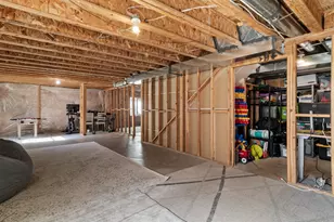 2301 S 2060 W, Woods Cross, UT 84087 - Photo 23
