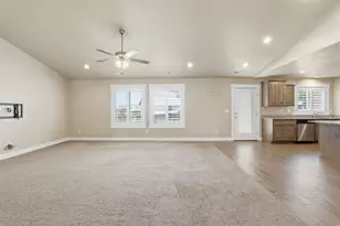 422 W 1500 N, Harrisville, UT 84404 - Photo 3