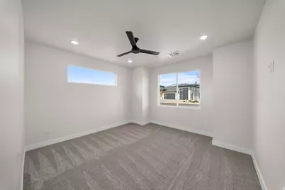 4795 W 1930 S, Hurricane, UT 84737 - Photo 13