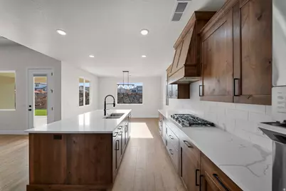 4795 W 1930 S, Hurricane, UT 84737 - Photo 25