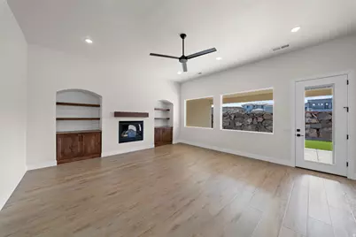 4795 W 1930 S, Hurricane, UT 84737 - Photo 17