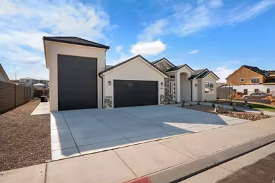 4795 W 1930 S, Hurricane, UT 84737 - Photo 3