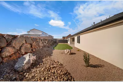 4795 W 1930 S, Hurricane, UT 84737 - Photo 49