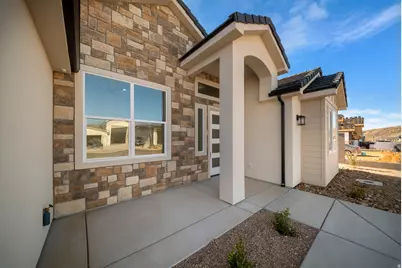 4795 W 1930 S, Hurricane, UT 84737 - Photo 5