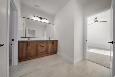 4795 W 1930 S, Hurricane, UT 84737 - Photo 39