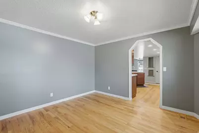 2045 W 5025 S, Roy, UT 84067 - Photo 7
