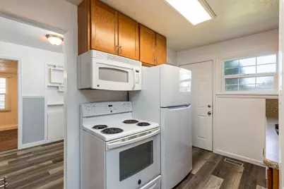 1006 E 300 N, Provo, UT 84606 - Photo 15