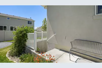 394 E Rockwood Way, Stansbury Park, UT 84074 - Photo 5