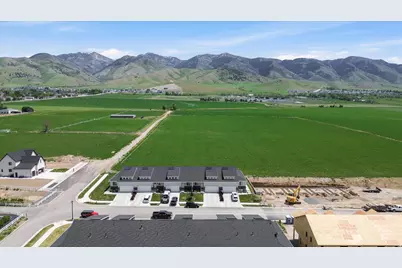 820 S 380 E #14, Smithfield, UT 84335 - Photo 31