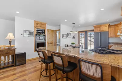5060 Lakeview Dr #1112, Eden, UT 84310 - Photo 7