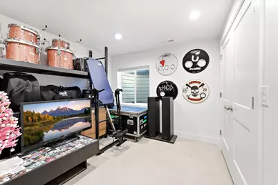 1226 N 900 W, Orem, UT 84057 - Photo 43