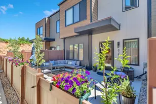 8257 N Sandalwood Ln, Park City, UT 84098 - Photo 1