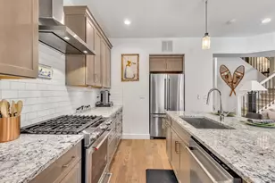 8257 N Sandalwood Ln, Park City, UT 84098 - Photo 7
