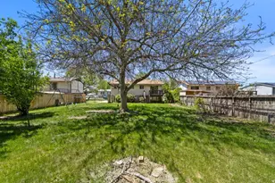 5892 S 2550 W, Roy, UT 84067 - Photo 31