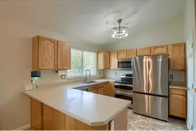 2825 S Woodbrook Ln, Magna, UT 84044 - Photo 9