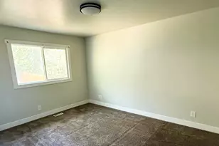 9165 W 3100 S, Magna, UT 84044 - Photo 7