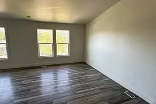 9165 W 3100 S, Magna, UT 84044 - Photo 3